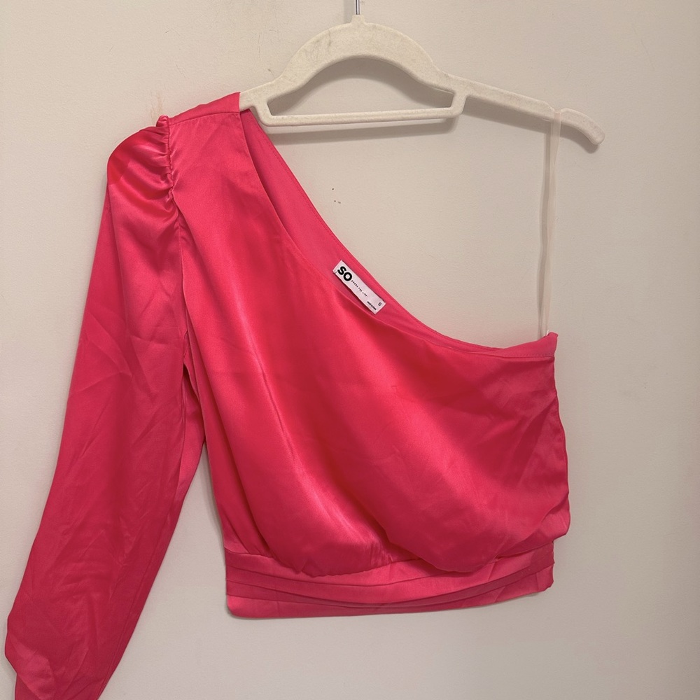 Hot Pink Satiny Grecian Blouse. Size Small. SO Brand.